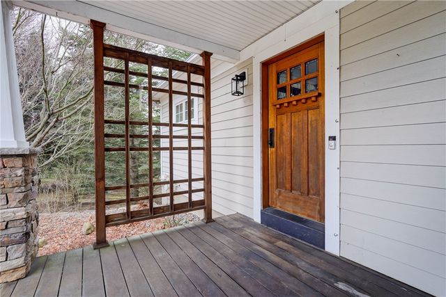 620 Saurer Farms Drive, Victor, NY 14564