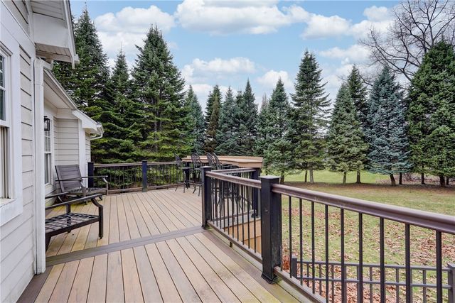 620 Saurer Farms Drive, Victor, NY 14564