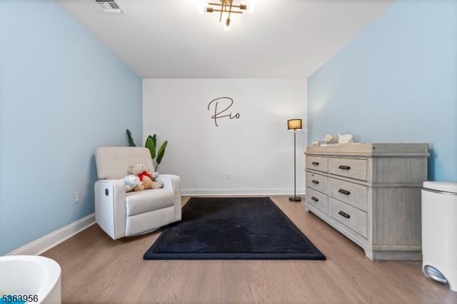 13 Williams Trl, Hopatcong Boro, NJ 07843