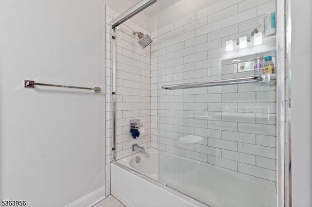 13 Williams Trl, Hopatcong Boro, NJ 07843