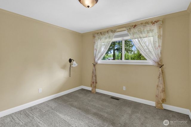 6650 Kings Lane, Bellingham, WA 98226