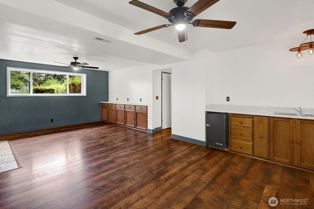 6650 Kings Lane, Bellingham, WA 98226