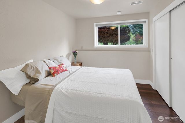 6650 Kings Lane, Bellingham, WA 98226