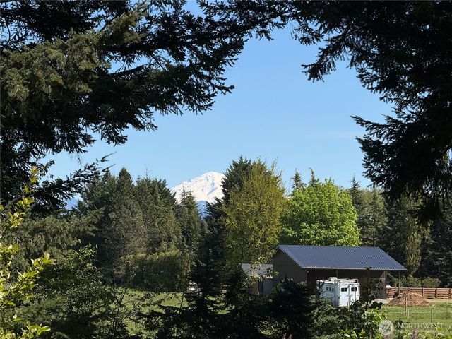 6650 Kings Lane, Bellingham, WA 98226