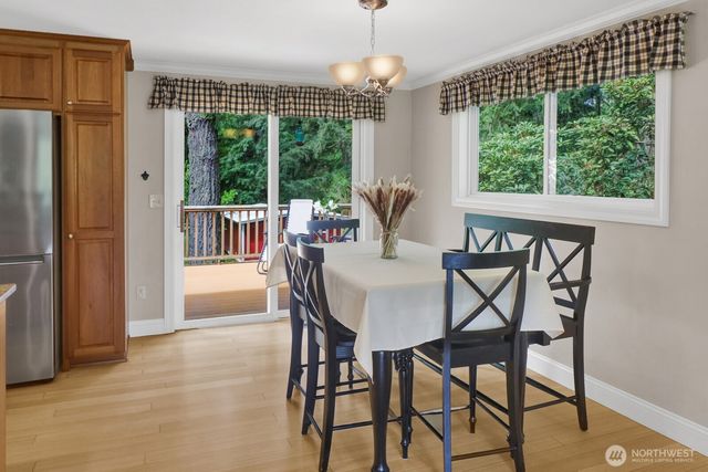 6650 Kings Lane, Bellingham, WA 98226