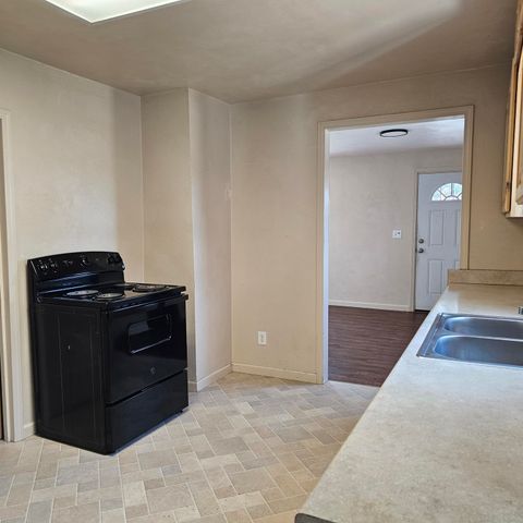 2311 Darrow Avenue, Klamath Falls, OR 97601