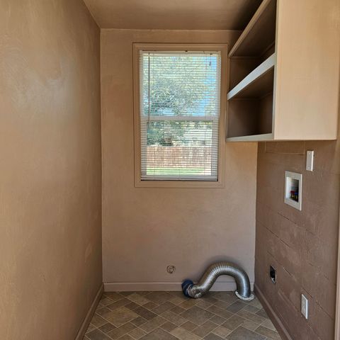 2311 Darrow Avenue, Klamath Falls, OR 97601