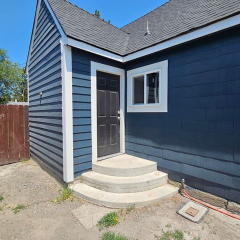 2311 Darrow Avenue, Klamath Falls, OR 97601