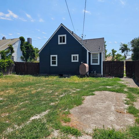 2311 Darrow Avenue, Klamath Falls, OR 97601