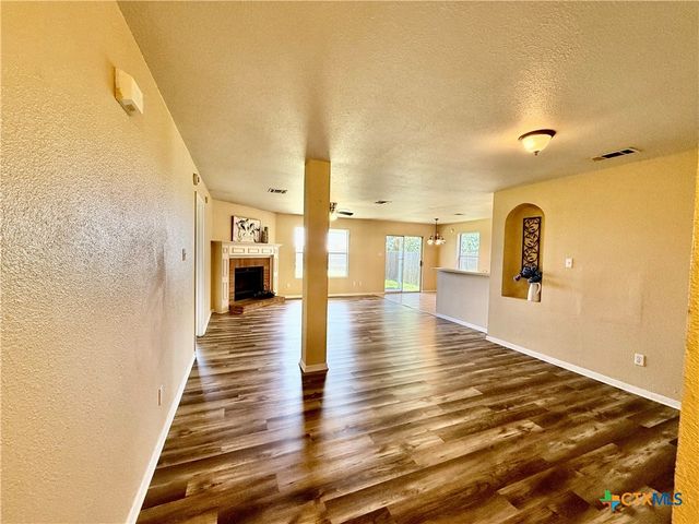 3807 Sunflower Drive, Killeen, TX 76542