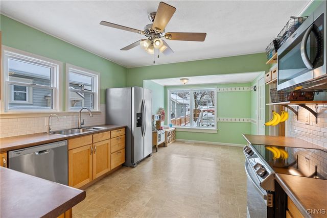 124 Winthrop Road, Syracuse, NY 13206