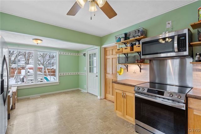 124 Winthrop Road, Syracuse, NY 13206