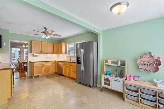 124 Winthrop Road, Syracuse, NY 13206