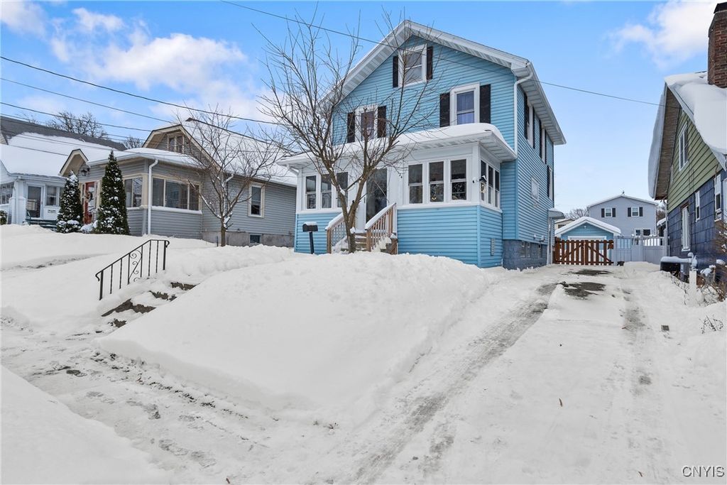 124 Winthrop Road, Syracuse, NY 13206