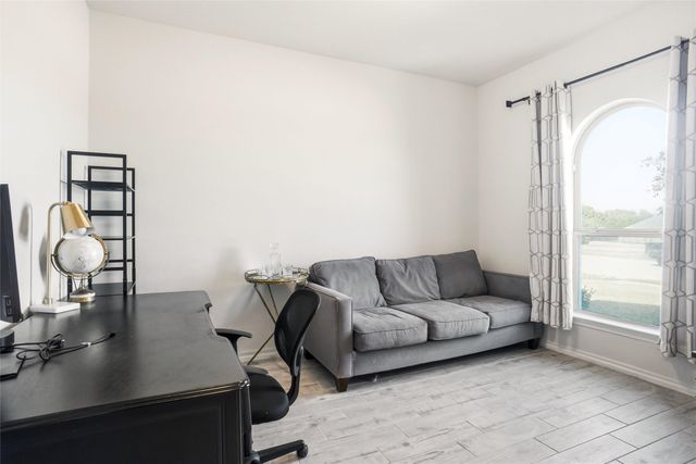 2673 River Bank Drive, Burleson, TX 76028