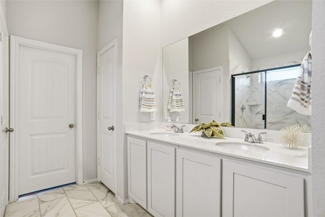 2673 River Bank Drive, Burleson, TX 76028