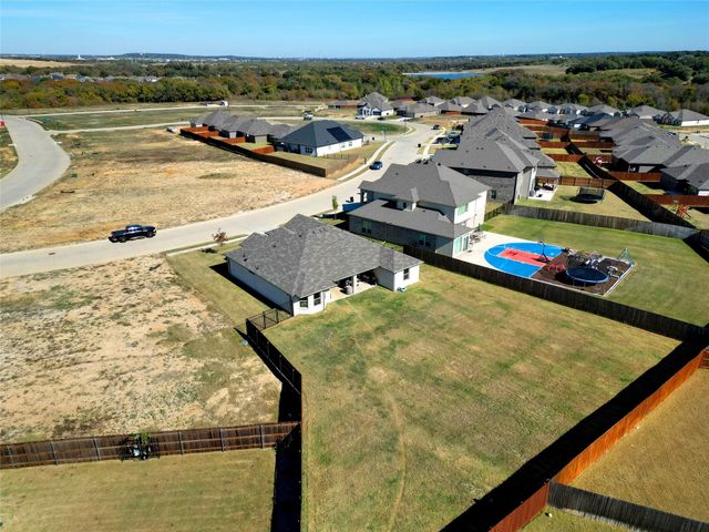 2673 River Bank Drive, Burleson, TX 76028