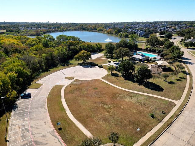 2673 River Bank Drive, Burleson, TX 76028