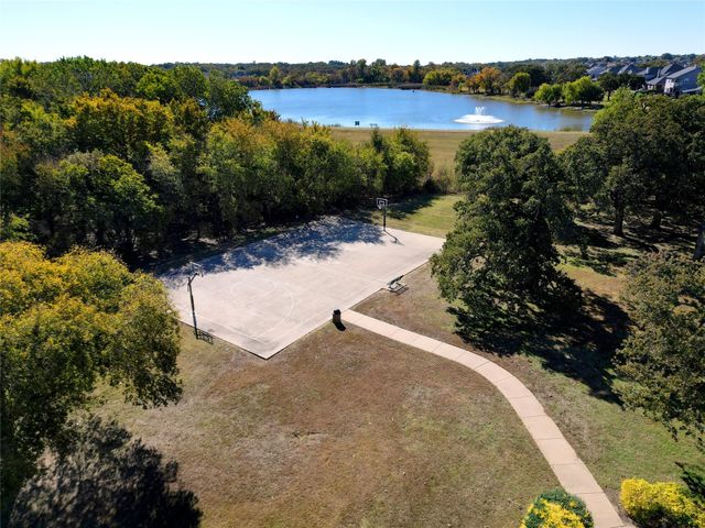 2673 River Bank Drive, Burleson, TX 76028