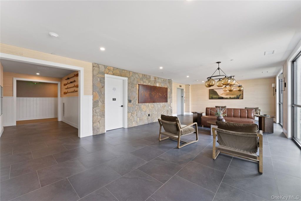 25 S Riverside Avenue 210, Croton-on-hudson, NY 10520 — photo 2