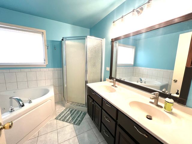 1823 Fieldstone Court, Romeoville, IL 60446