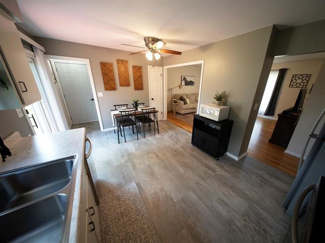 2411 Lynn Avenue, Altoona, WI 54720