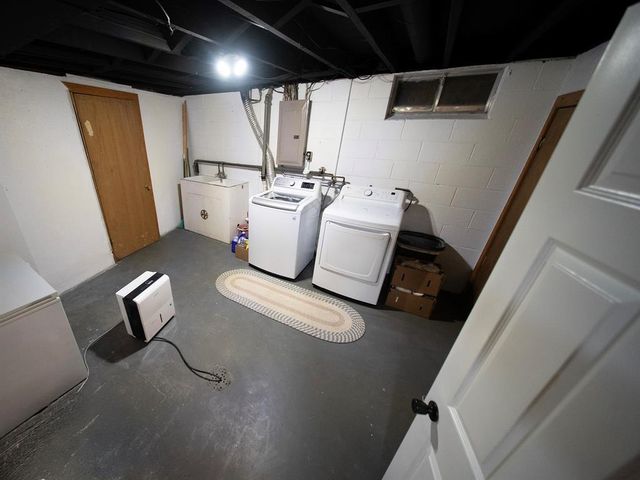 2411 Lynn Avenue, Altoona, WI 54720