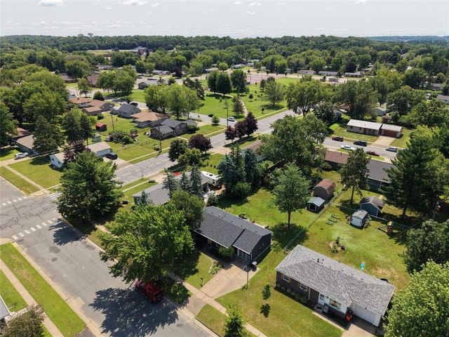 2411 Lynn Avenue, Altoona, WI 54720