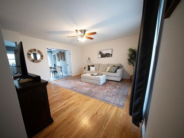 2411 Lynn Avenue, Altoona, WI 54720