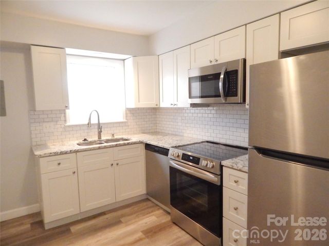 5805 Hunting Ridge Lane D, Charlotte, NC 28212