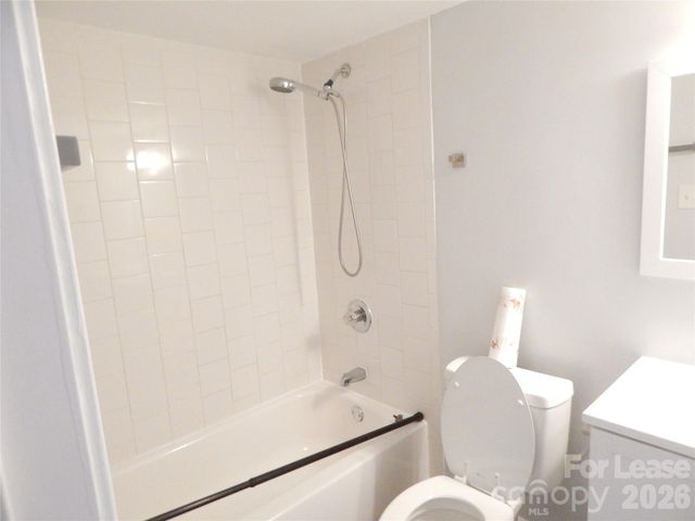 5805 Hunting Ridge Lane D, Charlotte, NC 28212