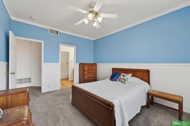 5059 N 154 Street, Omaha, NE 68116