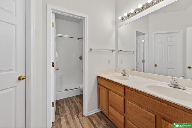 5059 N 154 Street, Omaha, NE 68116