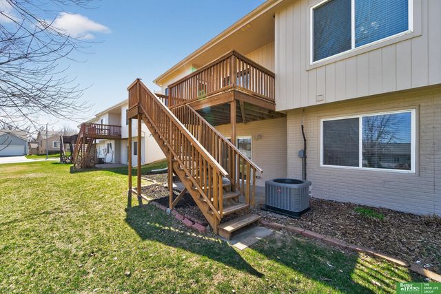 5059 N 154 Street, Omaha, NE 68116