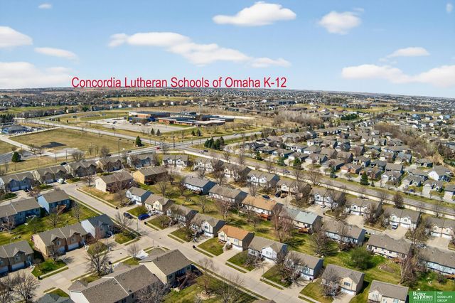 5059 N 154 Street, Omaha, NE 68116