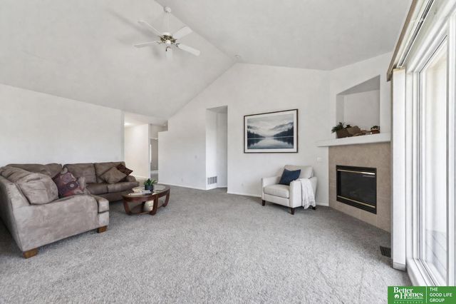 5059 N 154 Street, Omaha, NE 68116