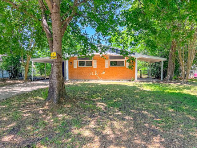 3006 Lynne Avenue, Corsicana, TX 75110