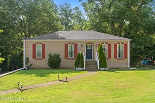 87 Arlington Dr, Shelbyville, KY 40065