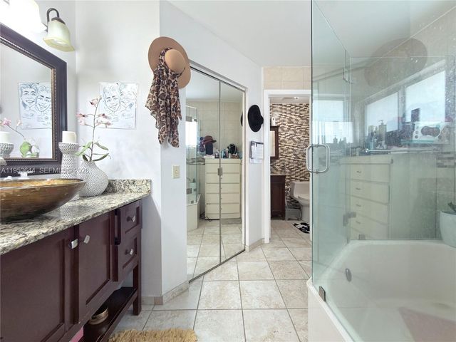 12415 NW 7th Street, Miami, FL 33182