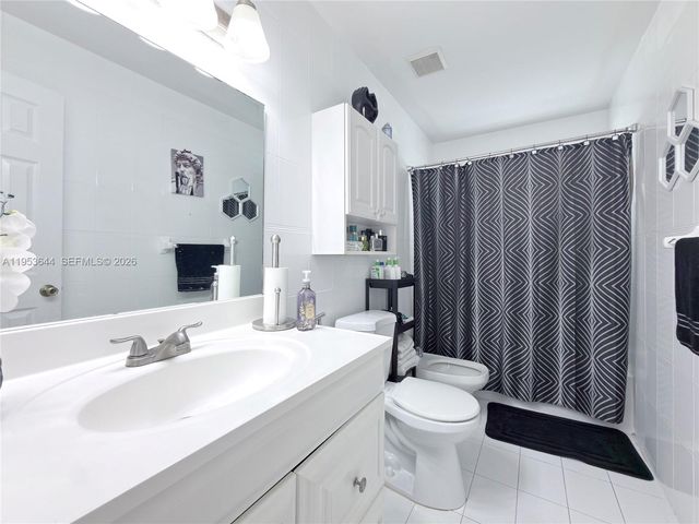 12415 NW 7th Street, Miami, FL 33182