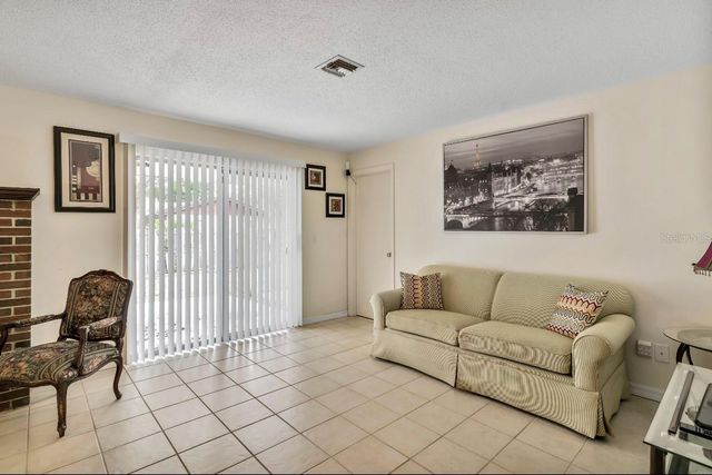 1709 NE 28TH PLACE, Ocala, FL 34470