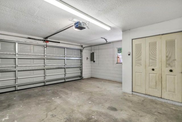 1709 NE 28TH PLACE, Ocala, FL 34470