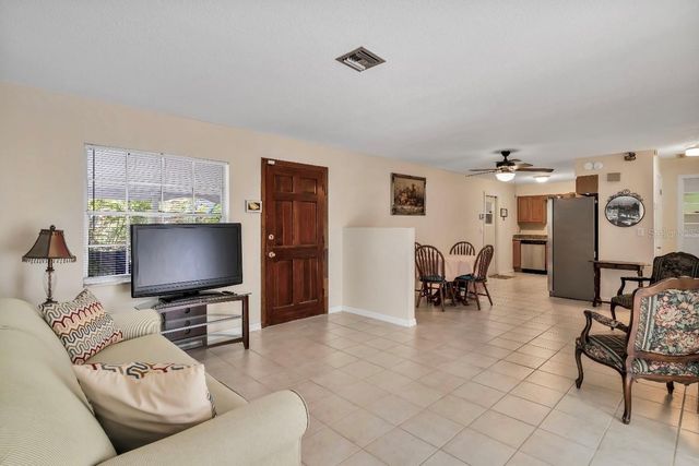 1709 NE 28TH PLACE, Ocala, FL 34470