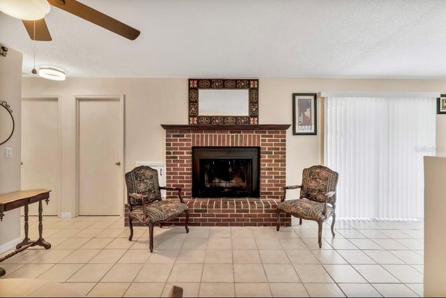 1709 NE 28TH PLACE, Ocala, FL 34470