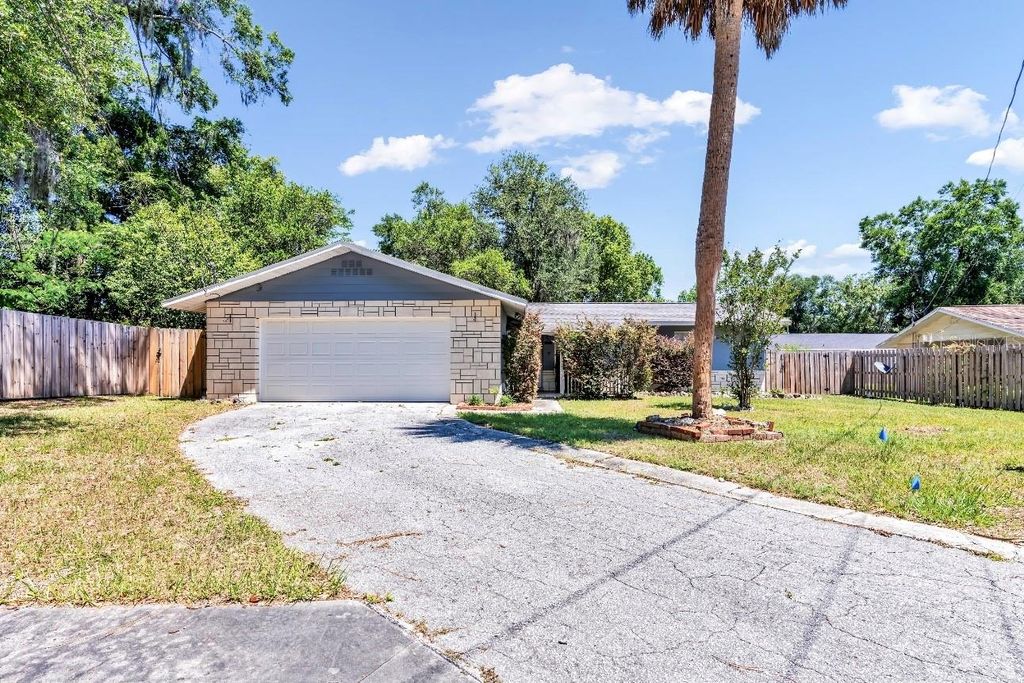 1709 NE 28TH PLACE, Ocala, FL 34470