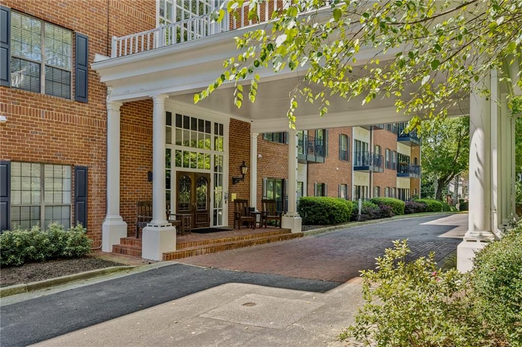 2921 Lenox NE Road 106, Atlanta, GA 30324