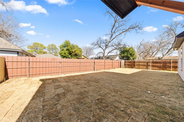 2513 Embrey Place, Fort Worth, TX 76111