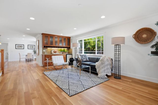 1436 Kyle Court, Sunnyvale, CA 94087