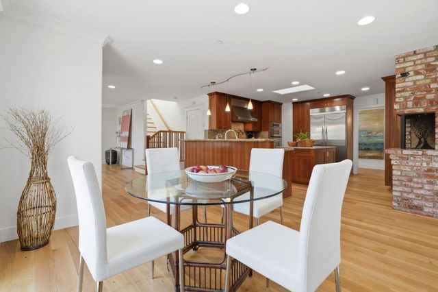 1436 Kyle Court, Sunnyvale, CA 94087