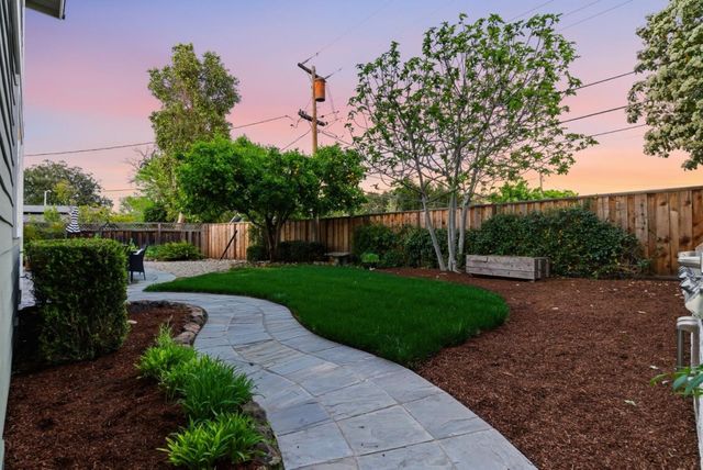 1436 Kyle Court, Sunnyvale, CA 94087
